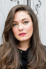 Alexa Davalos