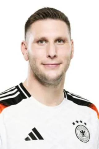 Niklas Süle