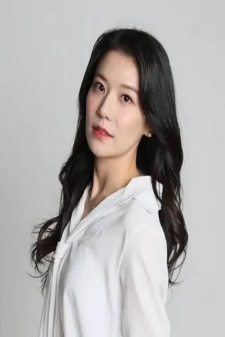 Jeong Yoon-hee