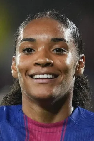 Salma Paralluelo